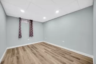 310 Cornwall Cir, Munster, IN 46321 - Photo 33