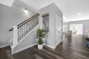 9551 Fescue Dr, Saint John, IN 46373 - Photo 5