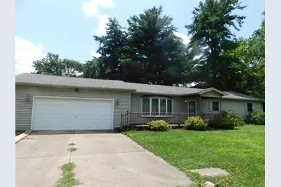 505 8th Avenue NW, Demotte, IN 46310 - Photo 1
