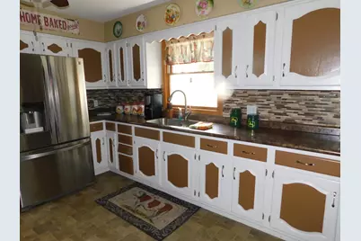 505 8th Avenue NW, Demotte, IN 46310 - Photo 9