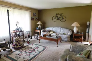 505 8th Ave NW, Demotte, IN 46310 - Photo 7