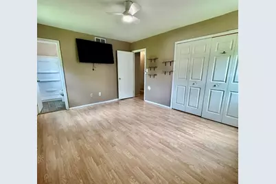 610 Fox Point Drive, Chesterton, IN 46304 - Photo 11