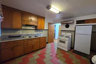 535 E 43rd Ave, Gary, IN 46409 - Photo 7