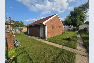 535 E 43rd Avenue, Gary, IN 46409 - Photo 3