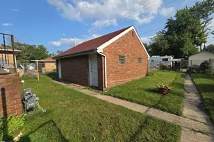 535 E 43rd Ave, Gary, IN 46409 - Photo 3