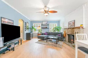 8602 Maple Ave, Gary, IN 46403 - Photo 11
