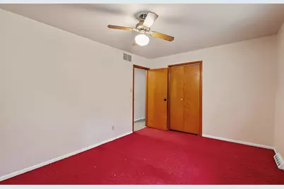 931 S 500 E, Kouts, IN 46347 - Photo 29