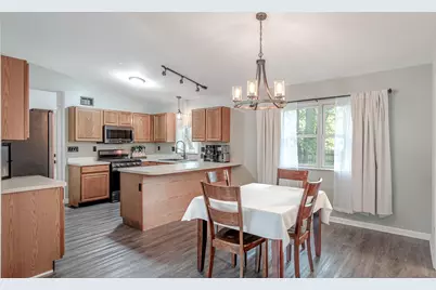 2124 Saffron Street, Portage, IN 46368 - Photo 9
