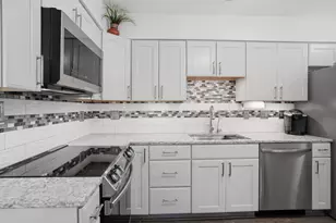 609 Washington Park Blvd, Michigan City, IN 46360 - Photo 15