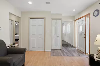 609 Washington Park Boulevard, Michigan City, IN 46360 - Photo 7