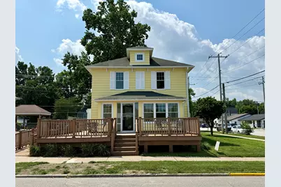 321 Broadway Avenue, Chesterton, IN 46304 - Photo 1