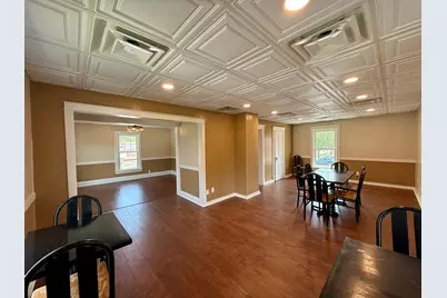 321 Broadway Avenue, Chesterton, IN 46304 - Photo 11