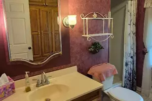106 W 15th St, La Porte, IN 46350 - Photo 21