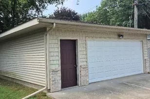 106 W 15th St, La Porte, IN 46350 - Photo 29