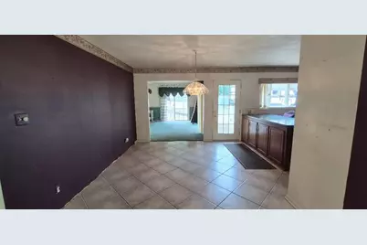 106 W 15th Street, La Porte, IN 46350 - Photo 7