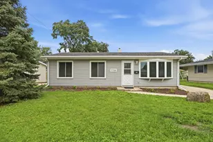7726 New Hampshire Ave, Hammond, IN 46323 - Photo 1