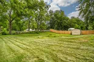 425 E Hilltop Ct, Lowell, IN 46356 - Photo 3