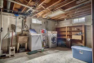 425 E Hilltop Ct, Lowell, IN 46356 - Photo 21