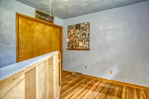 425 E Hilltop Ct, Lowell, IN 46356 - Photo 17