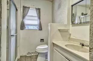 425 E Hilltop Ct, Lowell, IN 46356 - Photo 13