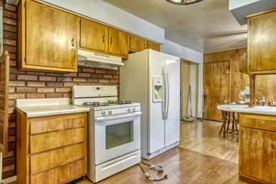 425 E Hilltop Court, Lowell, IN 46356 - Photo 5