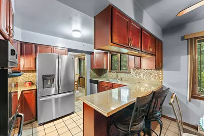 7633 Hemlock Avenue, Gary, IN 46403 - Photo 11