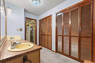 7633 Hemlock Ave, Gary, IN 46403 - Photo 15
