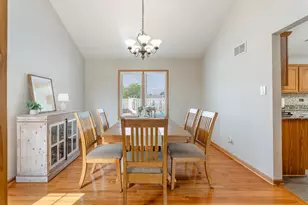 9188 Maple Dr, Saint John, IN 46373 - Photo 11