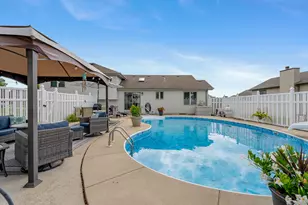 9188 Maple Dr, Saint John, IN 46373 - Photo 49