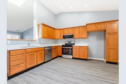 4883 W 93rd Terrace, Crown Point, IN 46307 - Photo 11