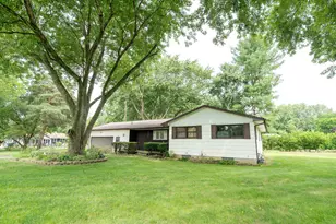 6697 W Calloway St, Michigan City, IN 46360 - Photo 5