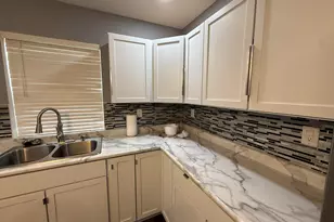 2101 Greenwood Ave, Michigan City, IN 46360 - Photo 15