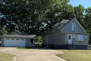 2101 Greenwood Ave, Michigan City, IN 46360 - Photo 3
