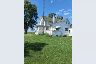15693 W 800 S, Francesville, IN 47946 - Photo 1