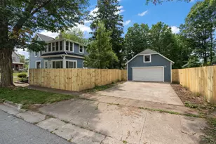 302 G St, La Porte, IN 46350 - Photo 3