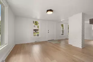 302 G St, La Porte, IN 46350 - Photo 9