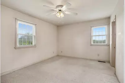 11 Sager Road, Valparaiso, IN 46383 - Photo 9