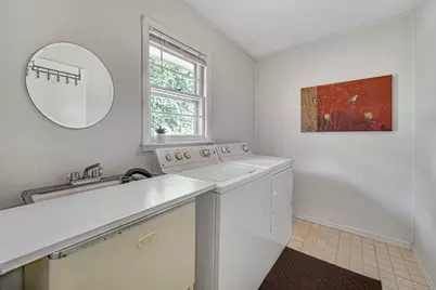 8805 Lee Street, Crown Point, IN 46307 - Photo 11