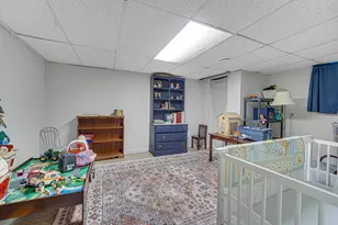 8805 Lee St, Crown Point, IN 46307 - Photo 23