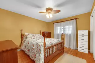 8805 Lee St, Crown Point, IN 46307 - Photo 15