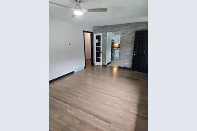 4422 E 20th Court, Gary, IN 46405 - Photo 5