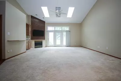 504 Pinehurst Lane, Schererville, IN 46375 - Photo 7
