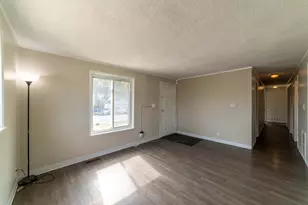 401 Oak St, Michigan City, IN 46360 - Photo 9