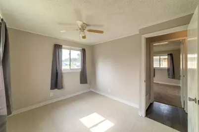 401 Oak Street, Michigan City, IN 46360 - Photo 15