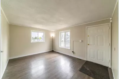 401 Oak Street, Michigan City, IN 46360 - Photo 7