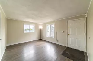 401 Oak St, Michigan City, IN 46360 - Photo 7