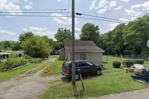 220 S 4th St, Cambridge City, IN 47327 - Photo 7