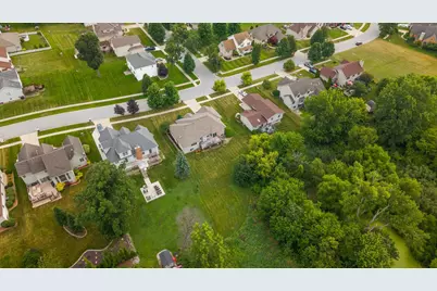 4003 W 92nd Place, Merrillville, IN 46410 - Photo 19