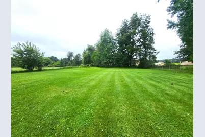268 S State Rd 2, Hebron, IN 46341 - Photo 7