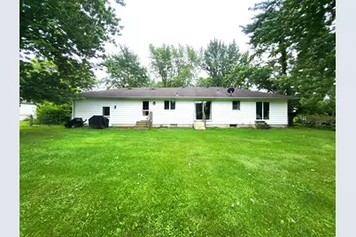 268 S State Rd 2, Hebron, IN 46341 - Photo 5